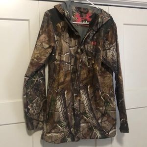 UA Hunt Women’s Raincoat